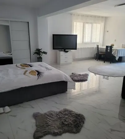 Apartment Magnolia Mari *