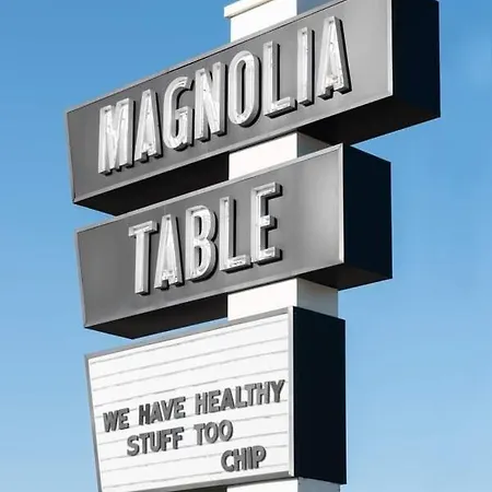 Magnolia Mari Craiova